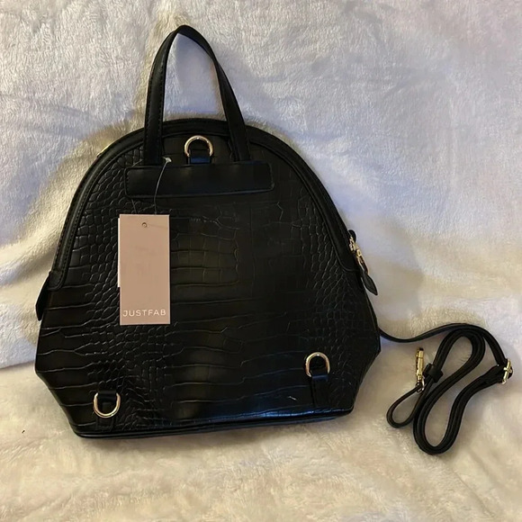 🖤✨JustFab Dome Rucksack with Front Slip Pocket in Black - Picture 6 of 8